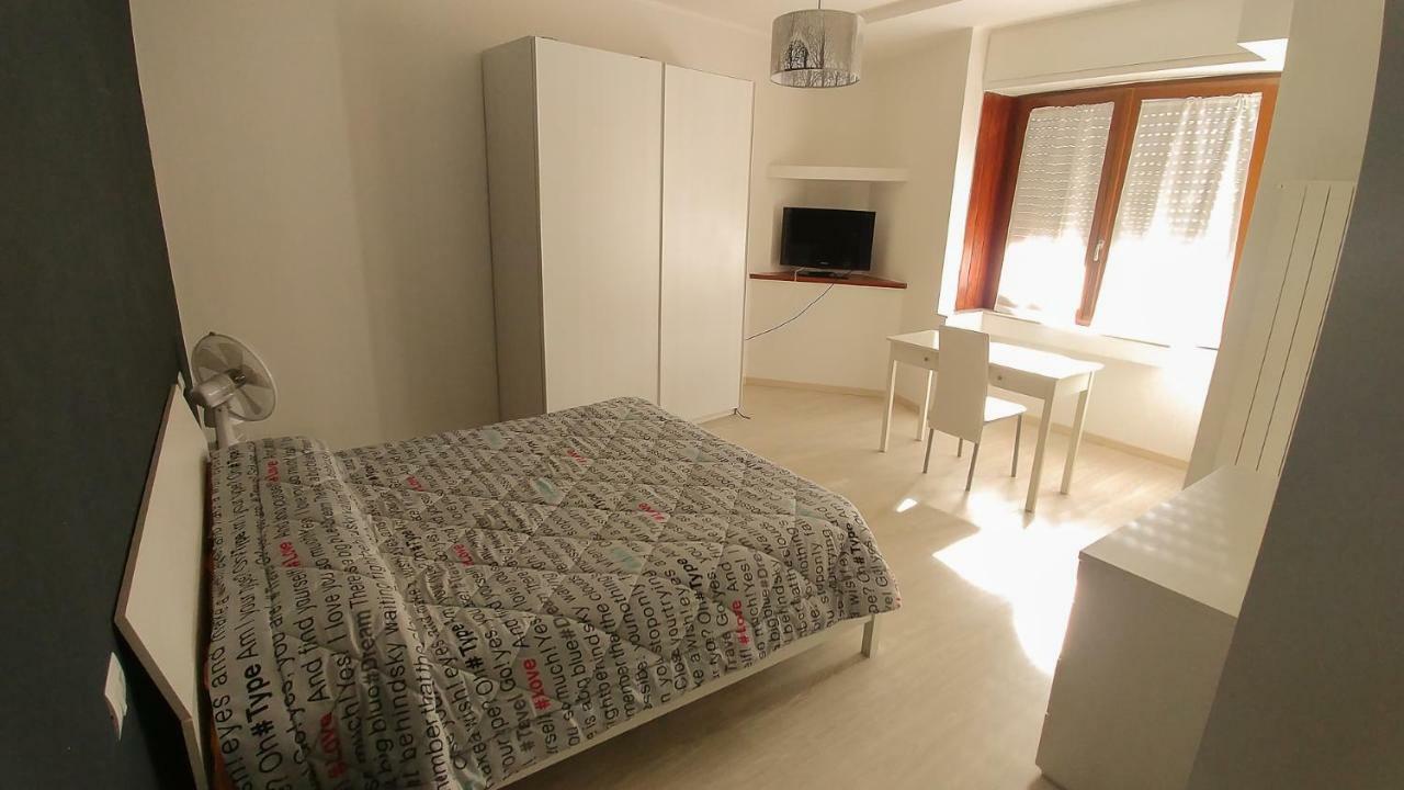 Casa Roncalli 福利尼奥 外观 照片